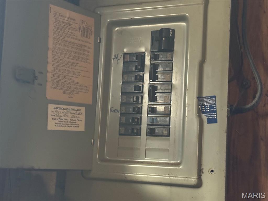 106 Monteith Circle St. Louis, MO 63137 - Photo 11 of 15