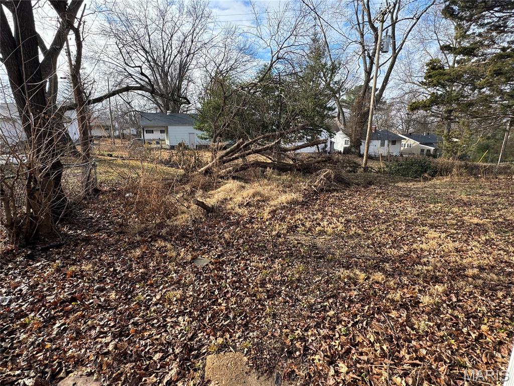 106 Monteith Circle St. Louis, MO 63137 - Photo 12 of 15