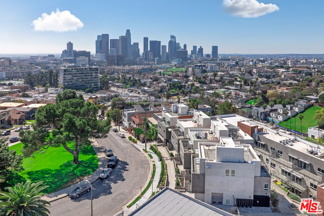 1011 Everett Street, Unit A201 Los Angeles, CA 90026 - Photo 16 of 17 a view of a city