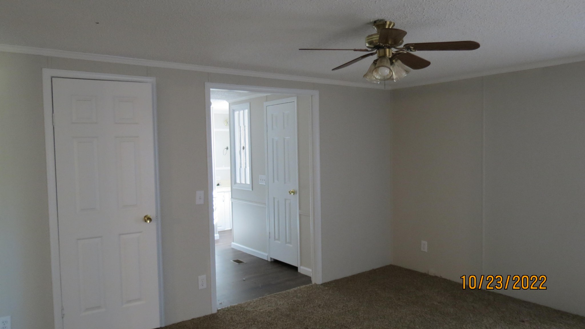 2046 Old Snow Hill Road Dowelltown, TN 37059 - Photo 11 of 34 an empty room