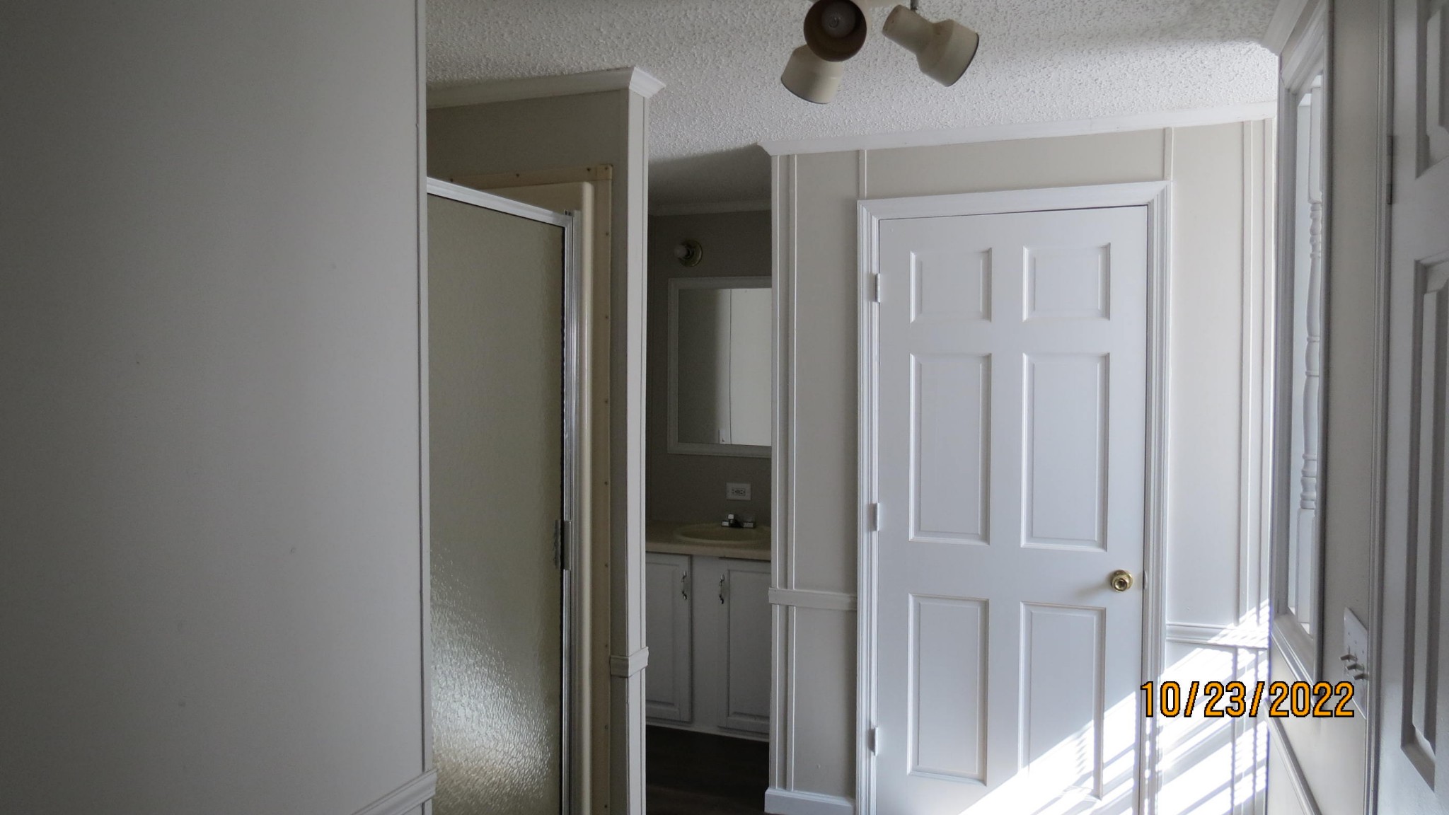 2046 Old Snow Hill Road Dowelltown, TN 37059 - Photo 14 of 34 an entryway to rooms