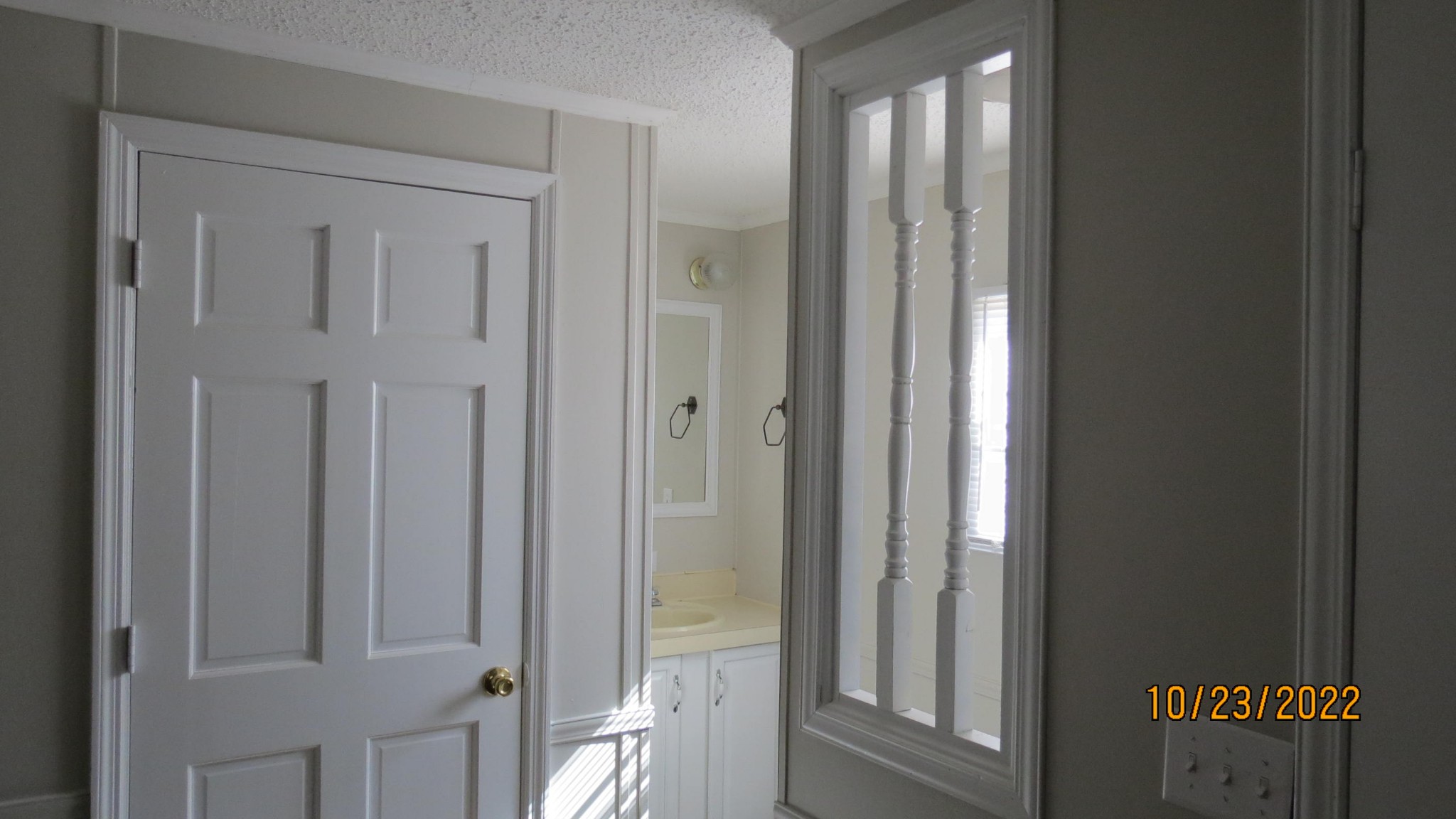 2046 Old Snow Hill Road Dowelltown, TN 37059 - Photo 15 of 34 a view of a elevator and an entrance