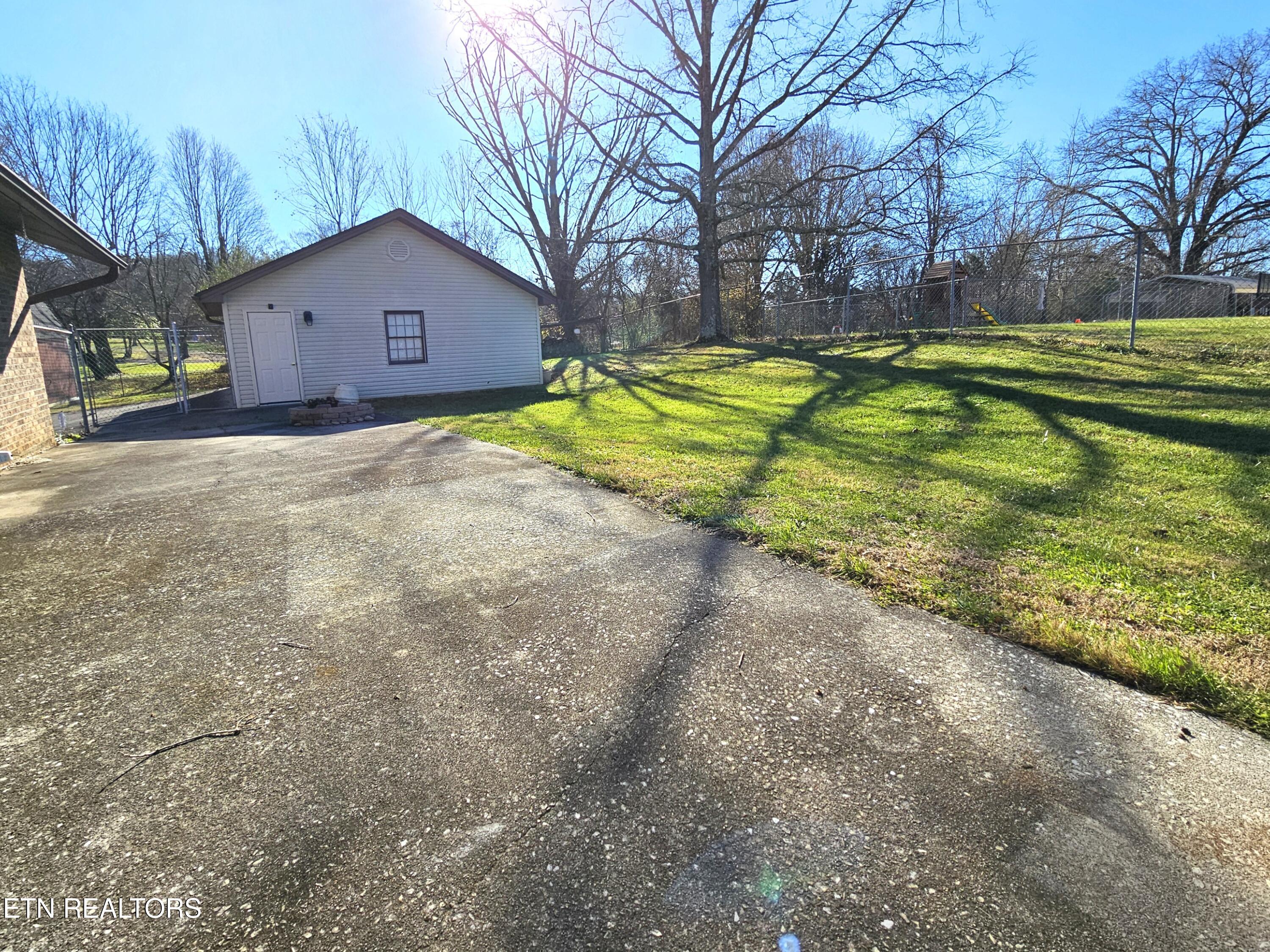 9430 North Ruggles Ferry Pike Strawberry Plains, TN 37871 - Photo 25 of 27 Large patio for entertaining