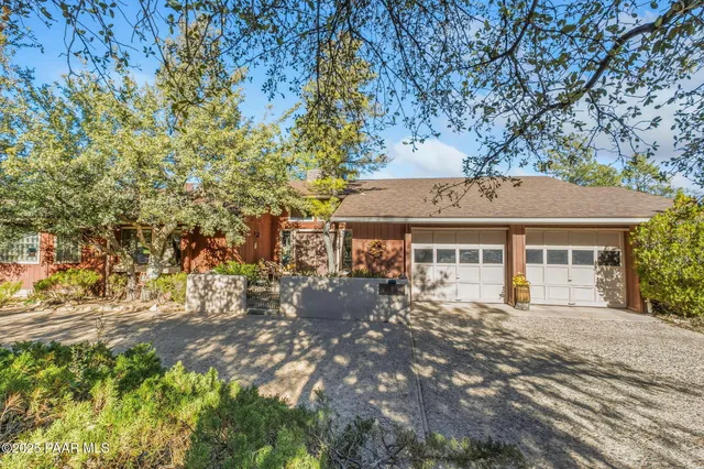 $650,000 | 8 Pinehurst Drive, Prescott, AZ 86305