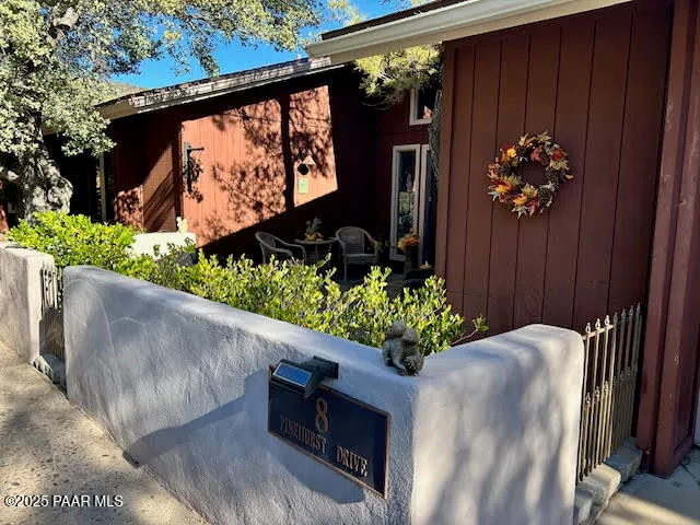 $650,000 | 8 Pinehurst Drive, Prescott, AZ 86305