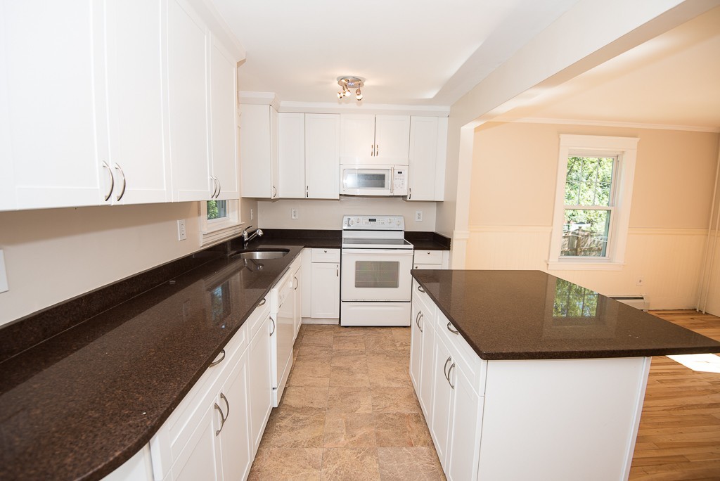 16 Marcius Road Worcester, MA 01607 - Photo 8 of 30 Gallery Image 8