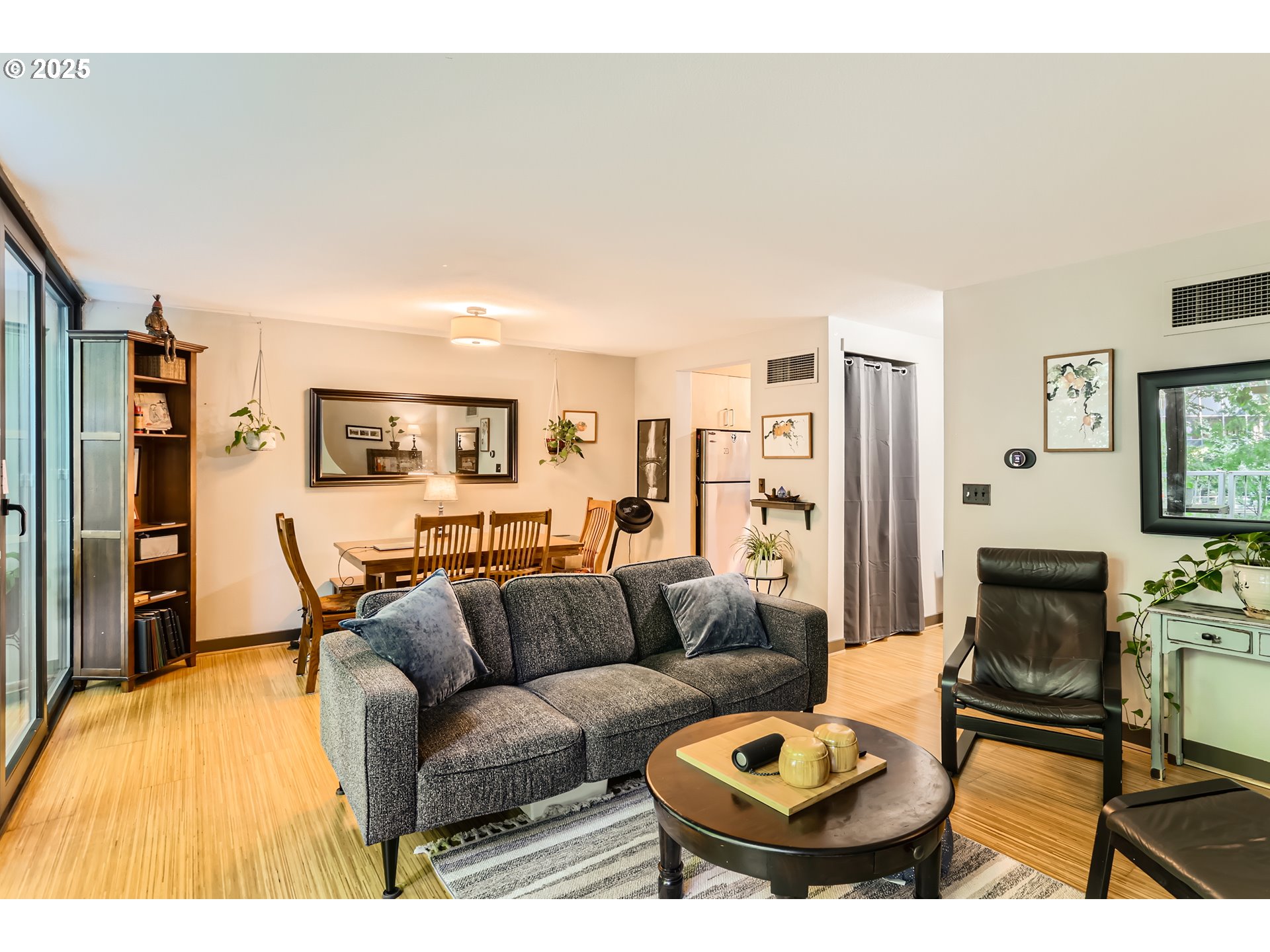255 Southwest Harrison Street, Unit TH1 Portland, OR 97201 - Photo 12 of 40 Living Room/Dining Room