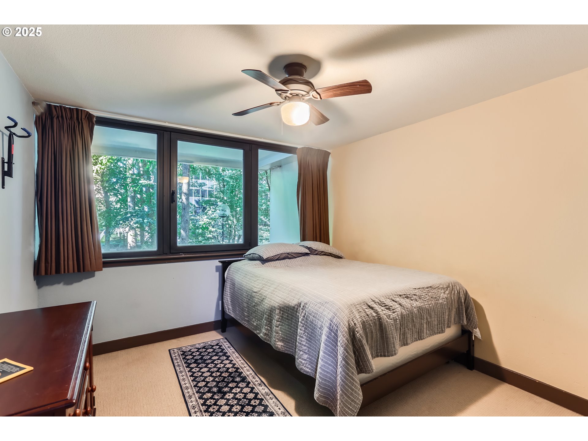 255 Southwest Harrison Street, Unit TH1 Portland, OR 97201 - Photo 25 of 40 Bedroom