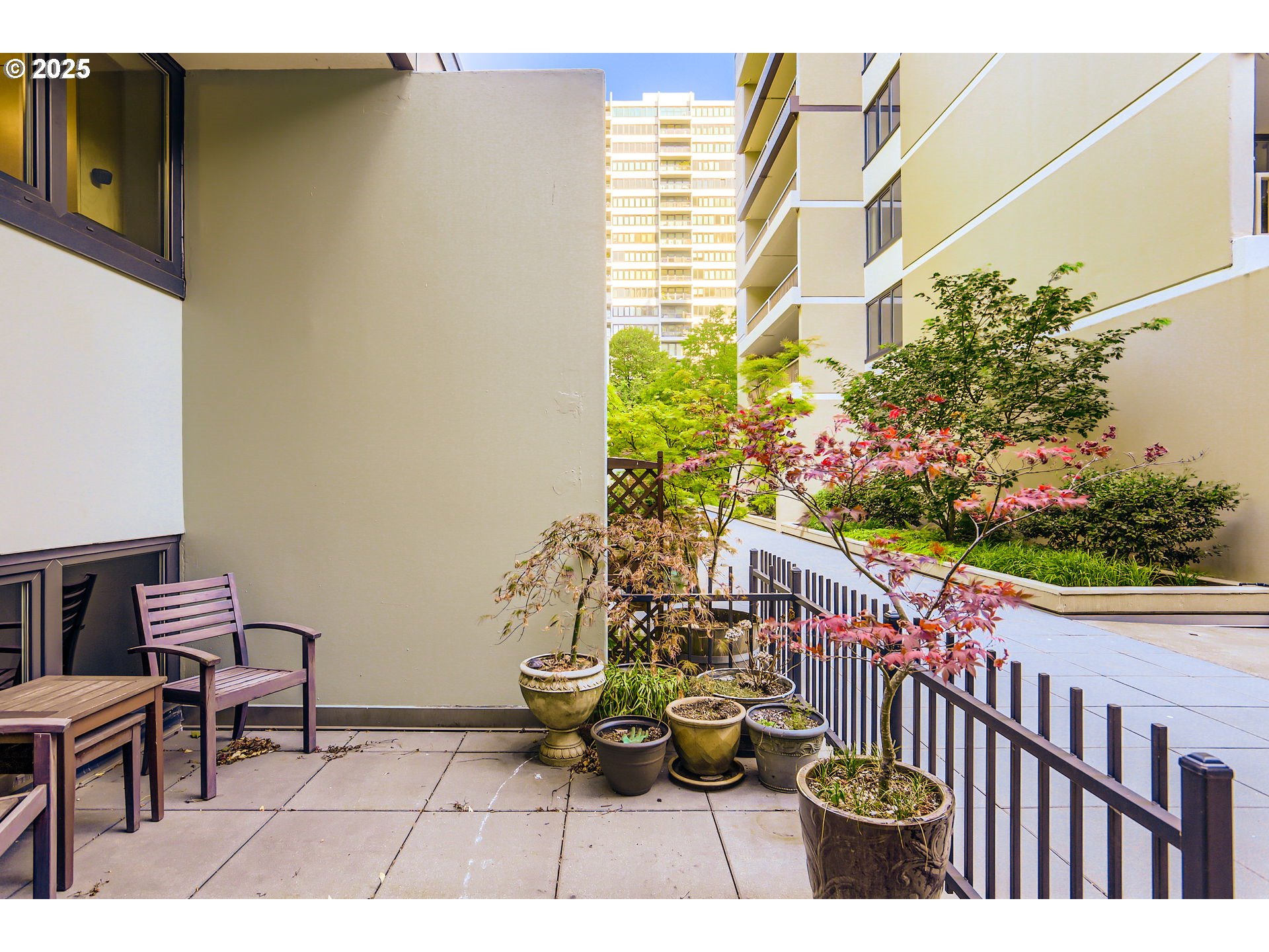 255 Southwest Harrison Street, Unit TH1 Portland, OR 97201 - Photo 3 of 40 Patio