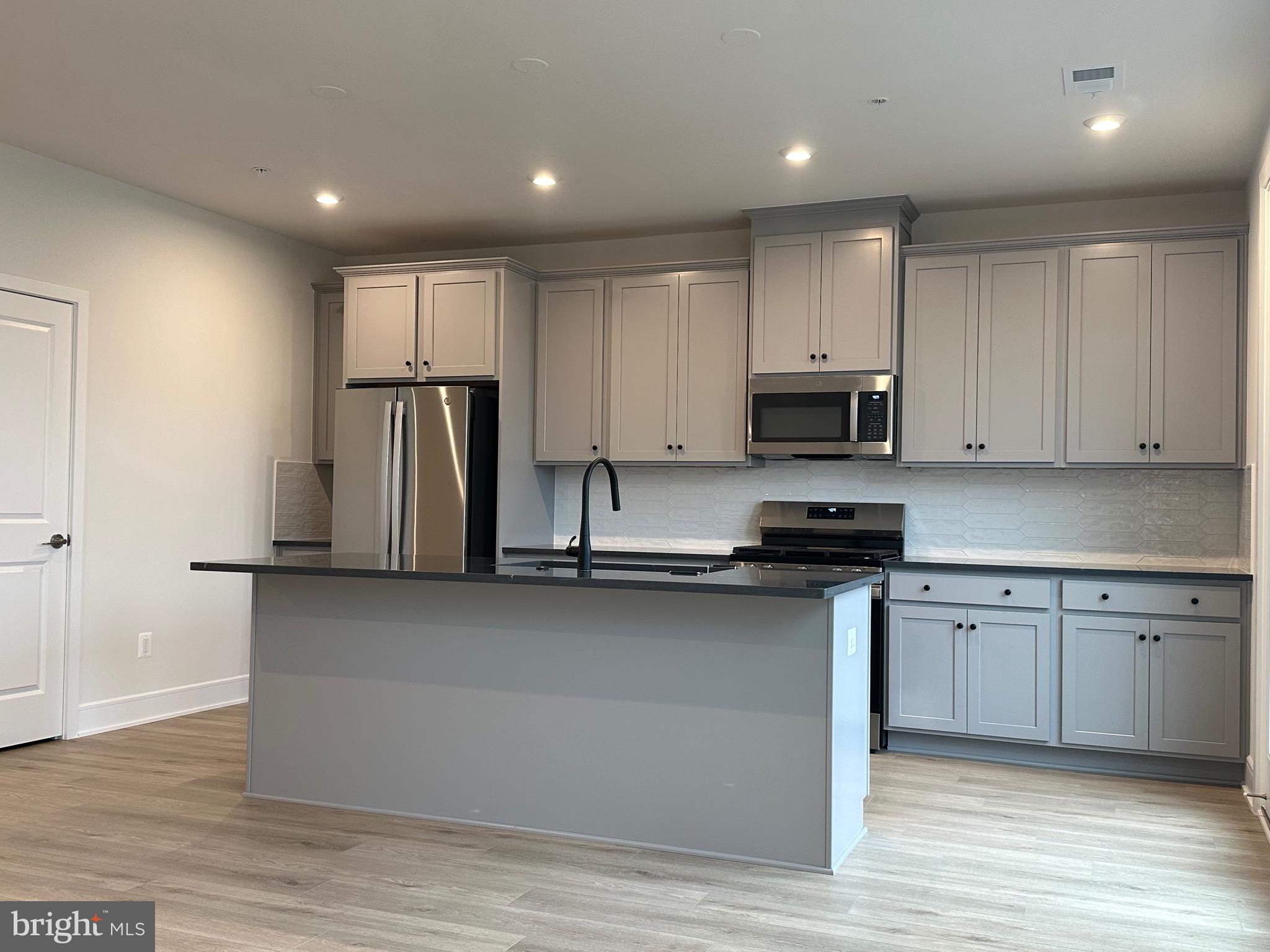 43324 Farringdon Square Broadlands, VA 20148 - Photo 18 of 43