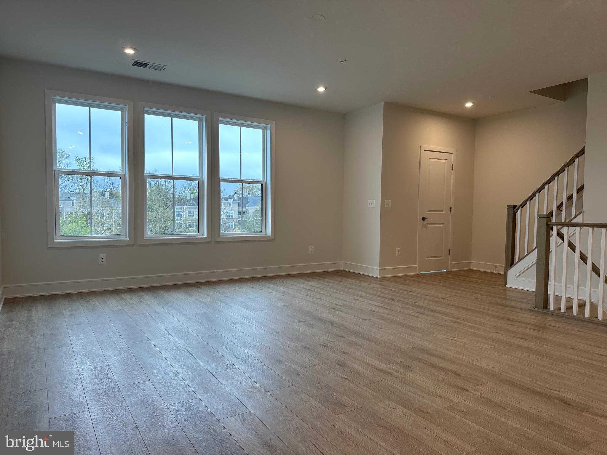 43324 Farringdon Square Broadlands, VA 20148 - Photo 4 of 43