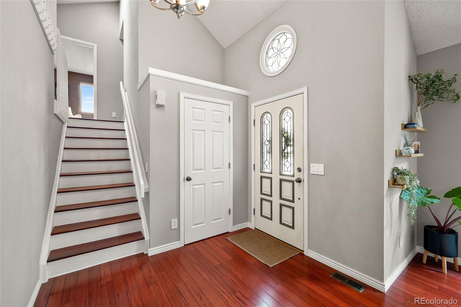 9505 Princeton Circle Highlands Ranch, CO 80130 - Photo 8 of 44