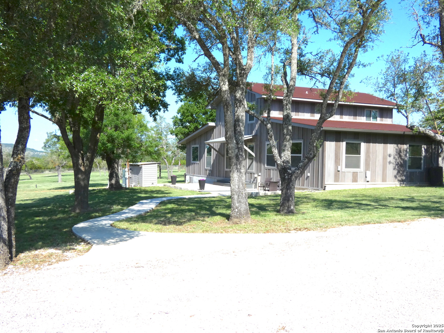 234 Mill Dam Road Comfort, TX 78013 - Photo 3 of 47
