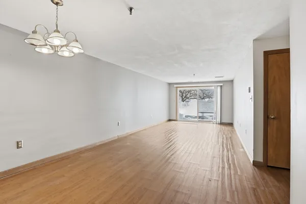 $374,000 | 45 Christopher Drive, Unit 106, Methuen, MA 01844