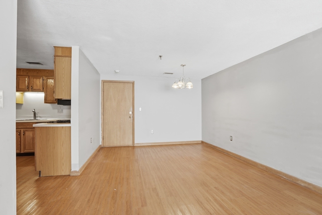 45 Christopher Drive, Unit 106 Methuen, MA 01844 - Photo 25 of 34