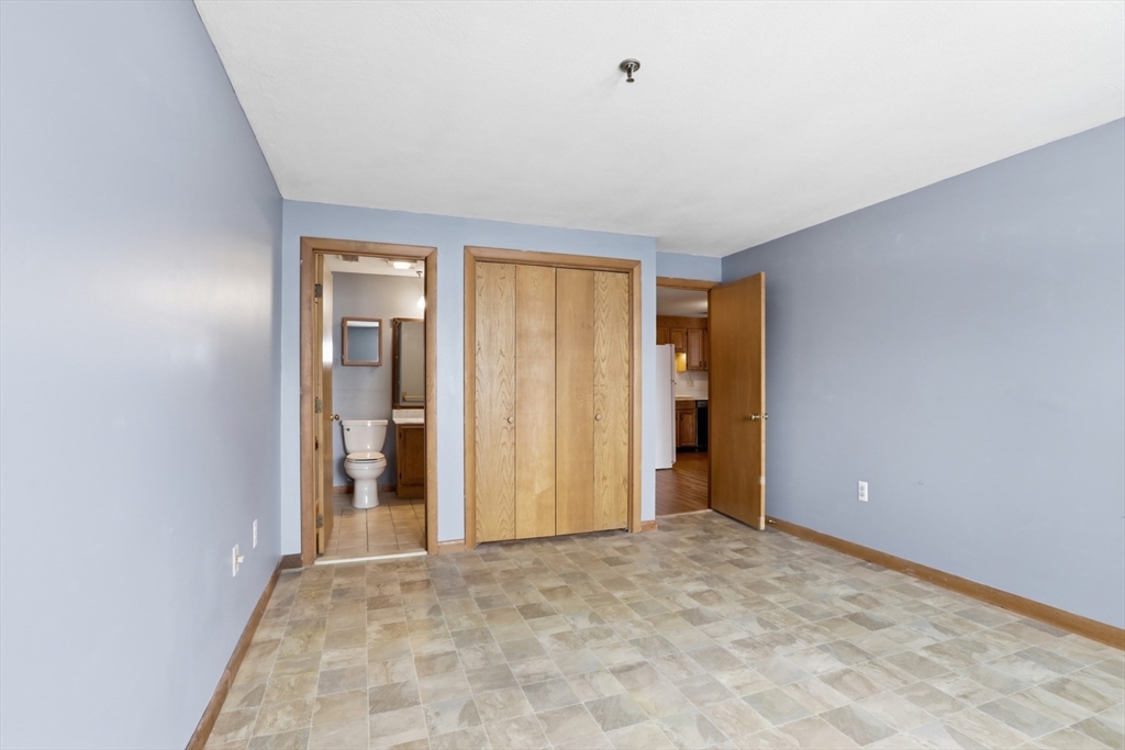 45 Christopher Drive, Unit 106 Methuen, MA 01844 - Photo 7 of 34