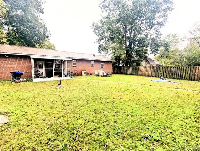 $68,000 | 307 North Oak Street, Campbell, MO 63933