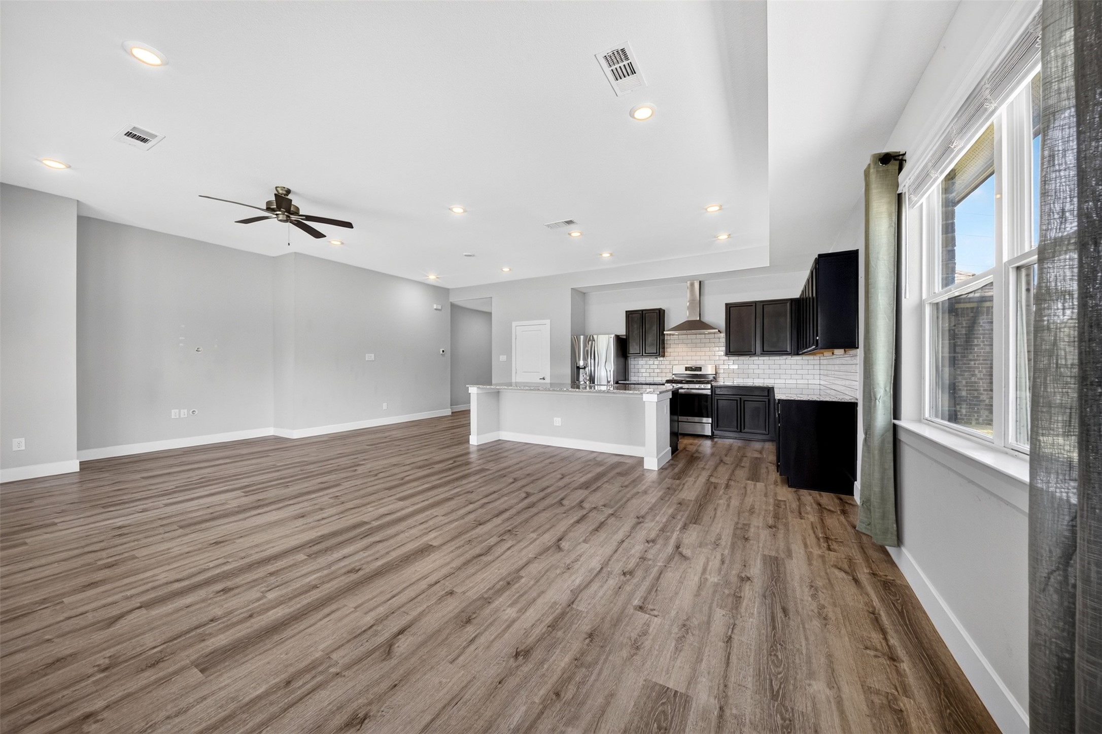 12360 North Chestnut Hills Road Conroe, TX 77303 - Photo 15 of 33 Gallery Image 15