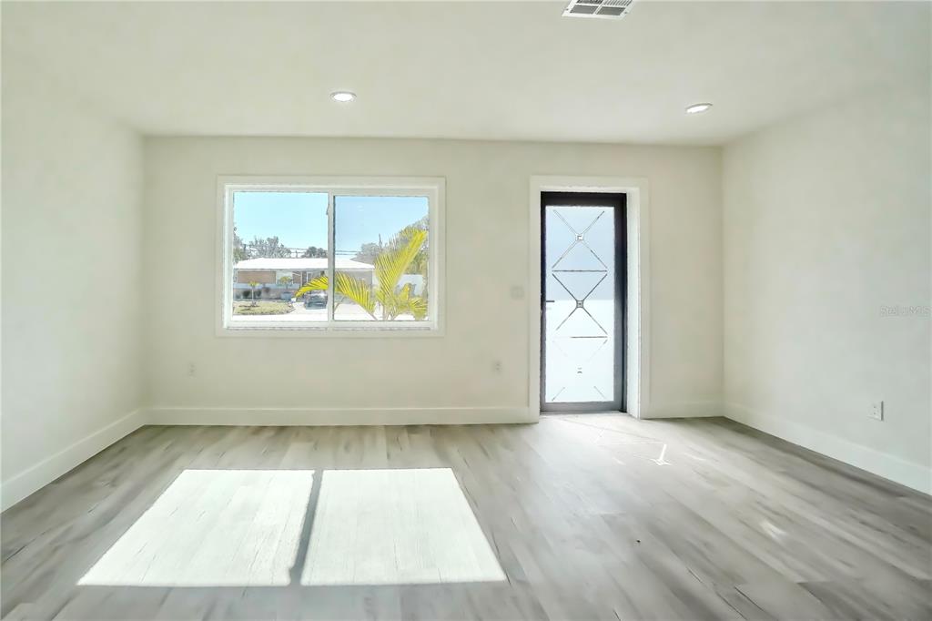 1008 Ponderosa Road Venice, FL 34293 - Photo 15 of 50