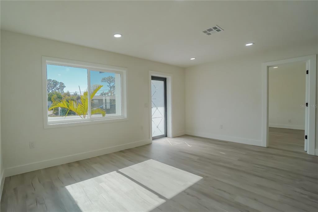 1008 Ponderosa Road Venice, FL 34293 - Photo 16 of 50