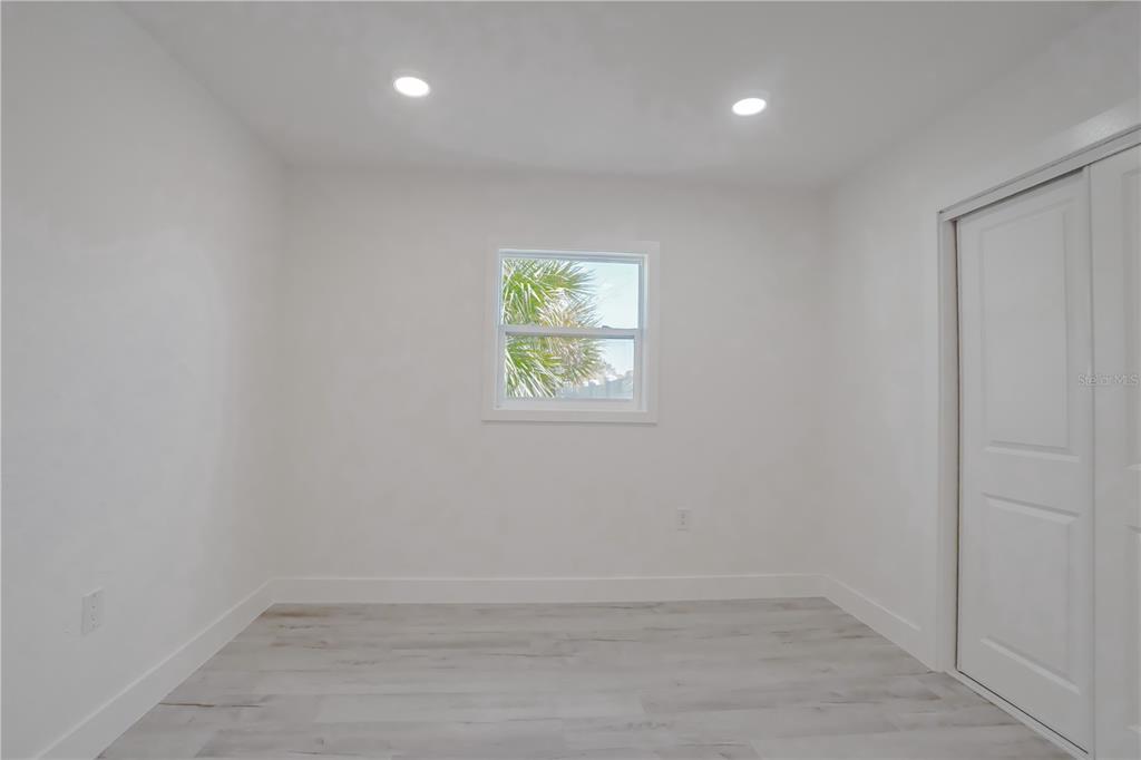 1008 Ponderosa Road Venice, FL 34293 - Photo 19 of 50