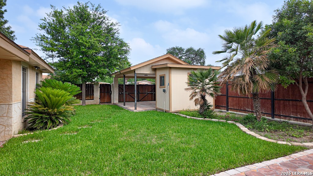 2218 Royal Park Drive Eagle Pass, TX 78852 - Photo 41 of 59