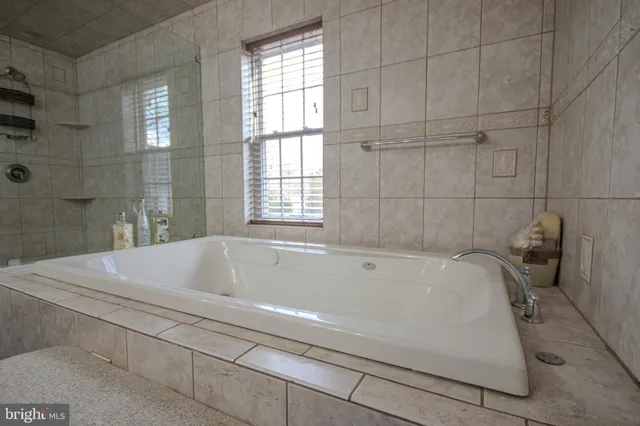 $650,000 | 31008 Old Ocean City Road, Salisbury, MD 21804