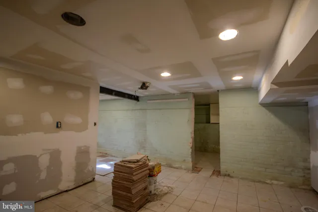 $650,000 | 31008 Old Ocean City Road, Salisbury, MD 21804