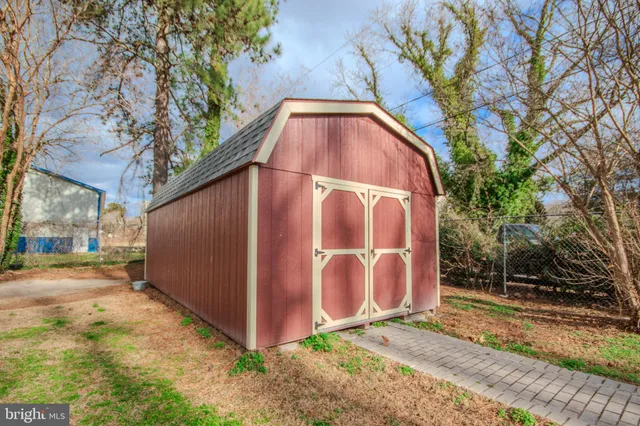 $650,000 | 31008 Old Ocean City Road, Salisbury, MD 21804