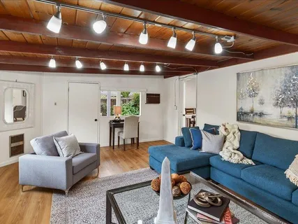 $2,299,000 | 10525 Barnhart Court, Cupertino, CA 95014