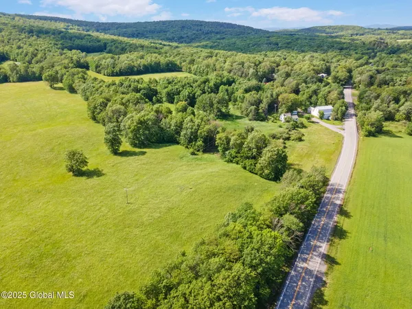$399,900 | 755 Highway 10, Jefferson, NY 12167