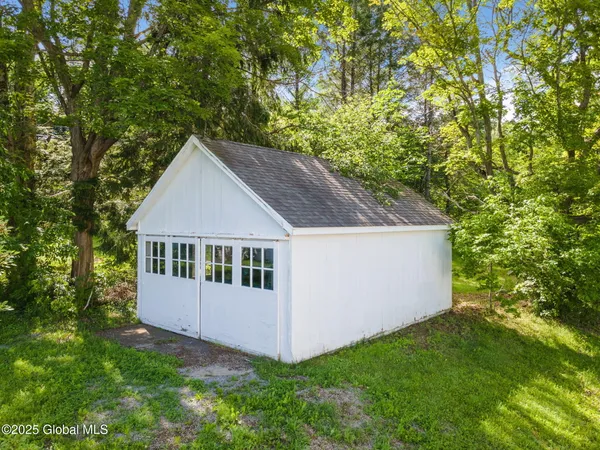 $399,900 | 755 Highway 10, Jefferson, NY 12167