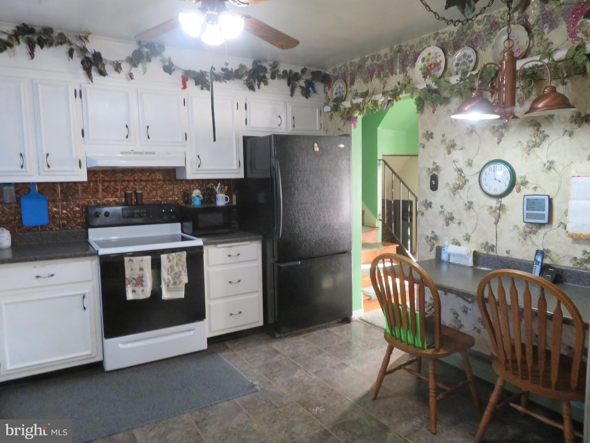 385 Buchert Road Pottstown, PA 19464 - Photo 6 of 16 Kitchen