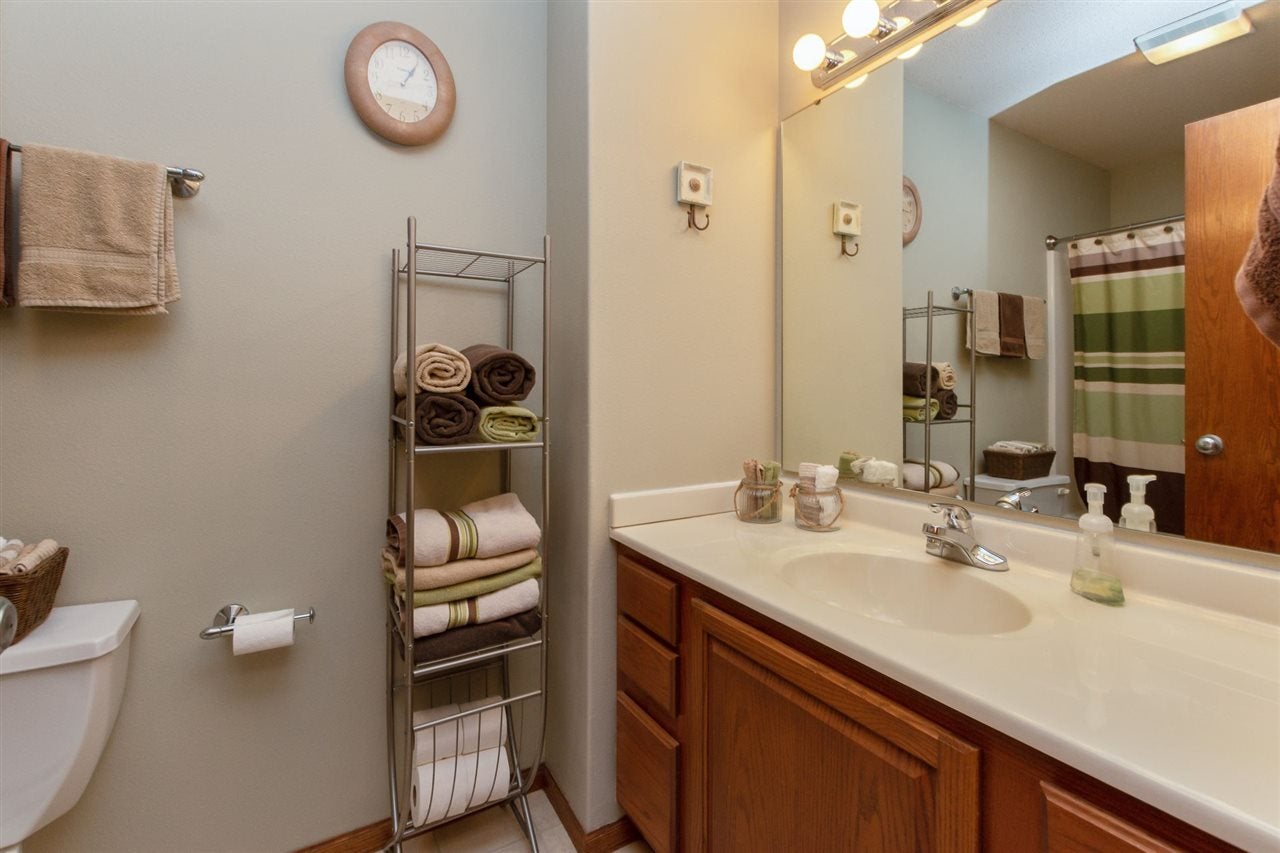 3607 Prairie Creek Road Southwest Cedar Rapids, IA 52404 - Photo 18 of 28 Gallery Image 18
