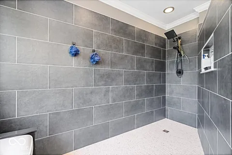 $924,900 | 8840 Bay Breeze Lane, Indianapolis, IN 46236