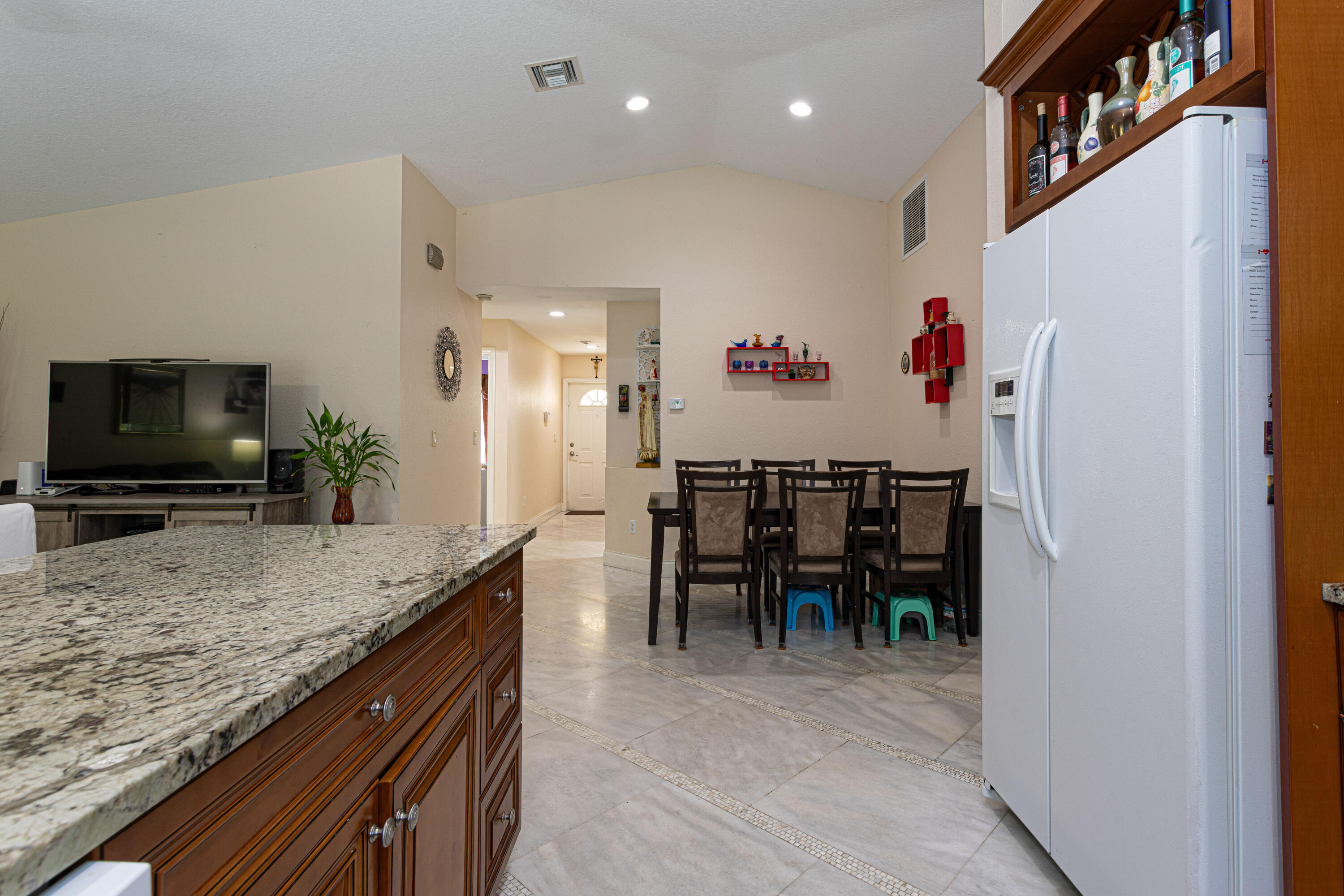 4454 Foss Road Lake Worth, FL 33461 - Photo 21 of 26 casa-17_1