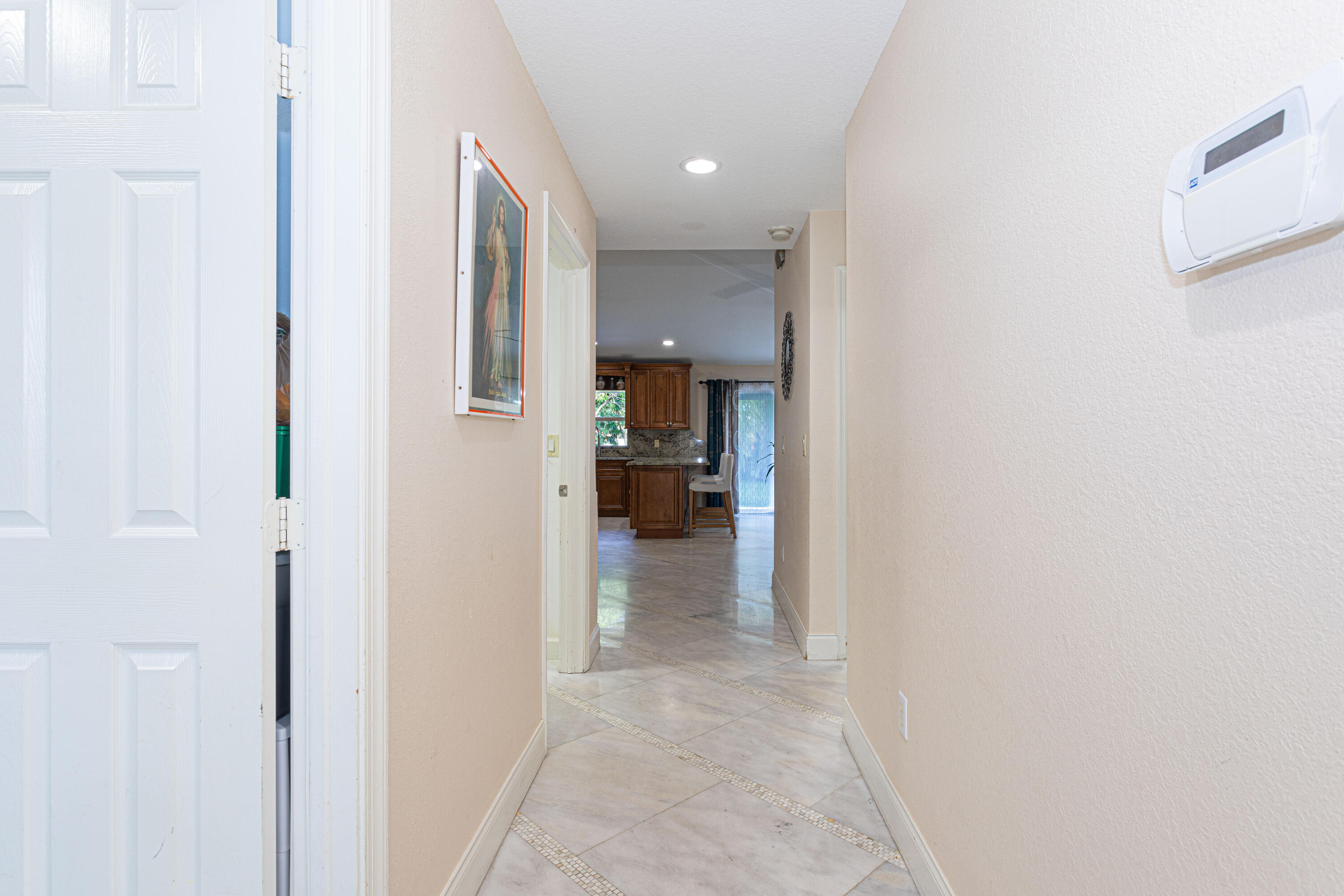 4454 Foss Road Lake Worth, FL 33461 - Photo 4 of 26 casa-9_1