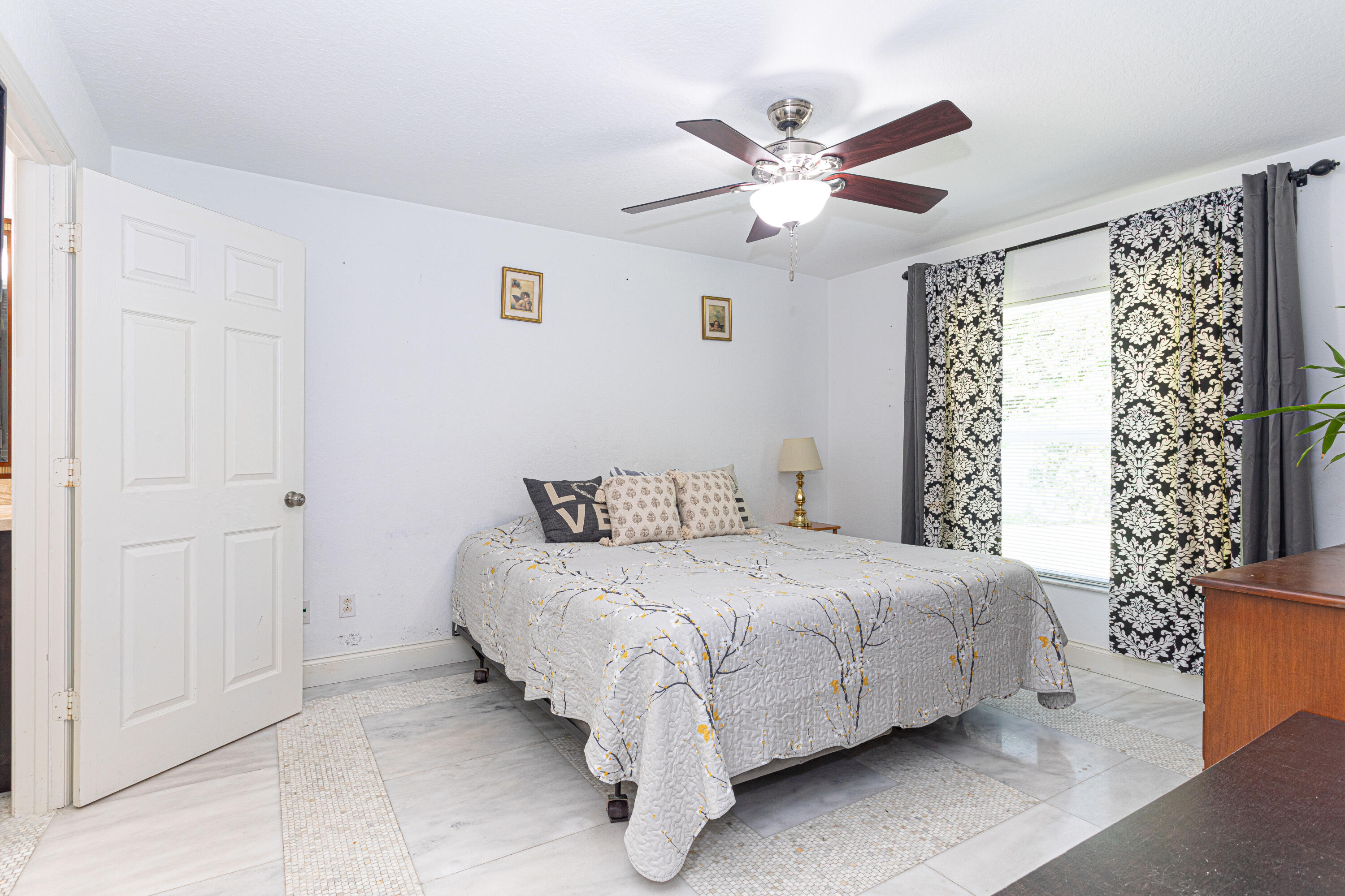 4454 Foss Road Lake Worth, FL 33461 - Photo 9 of 26 casa-18_1