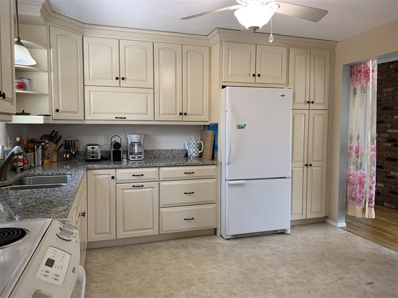 12 Park Ridge Road Springfield, VT 05156 - Photo 4 of 12