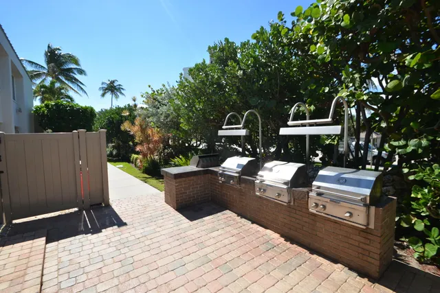 $8,000 | 4750 South Ocean Boulevard, Unit 210, Highland Beach, FL 33487