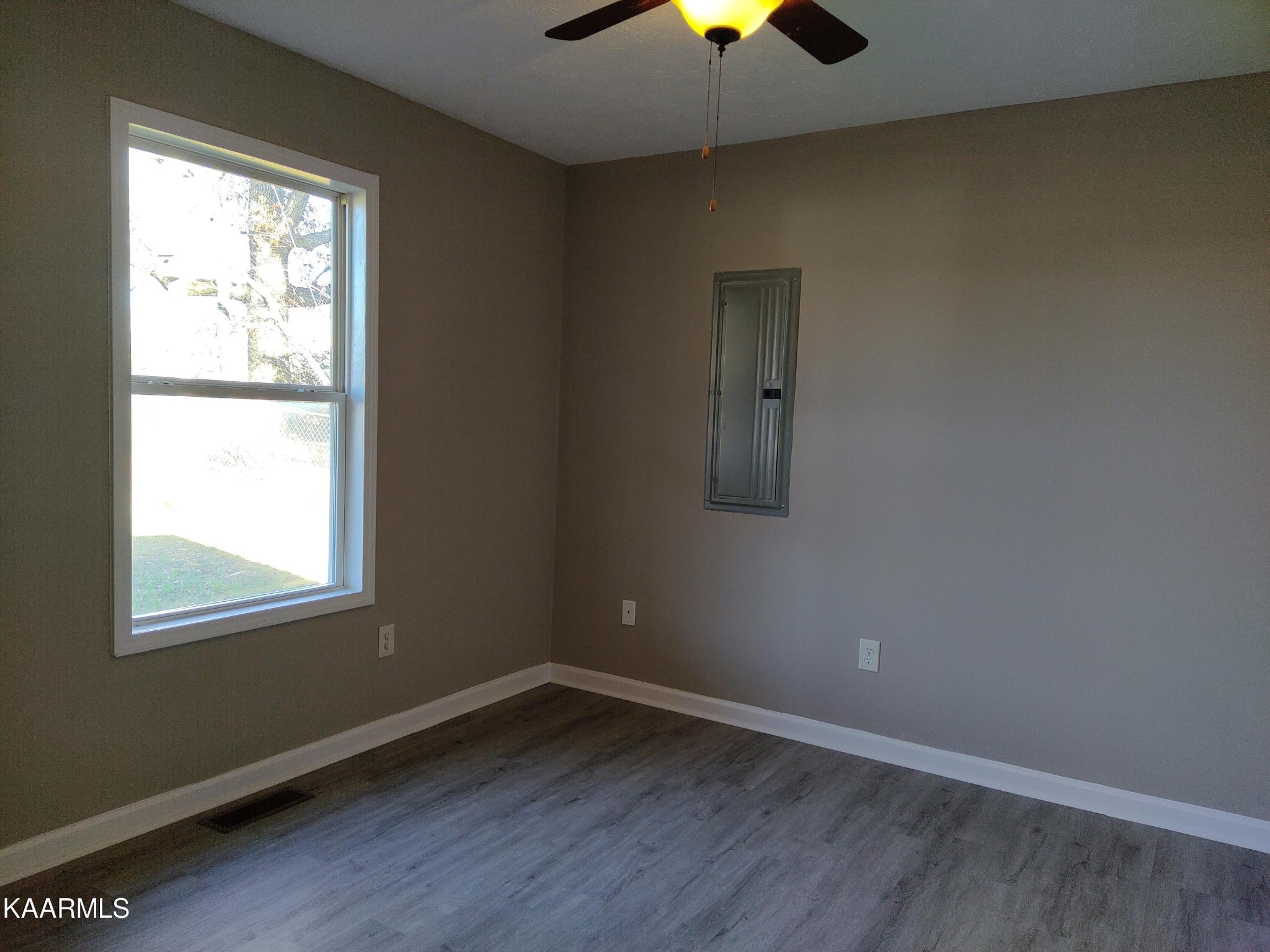 531 Pea Ridge Road Sunbright, TN 37872 - Photo 12 of 17 Gallery Image 12