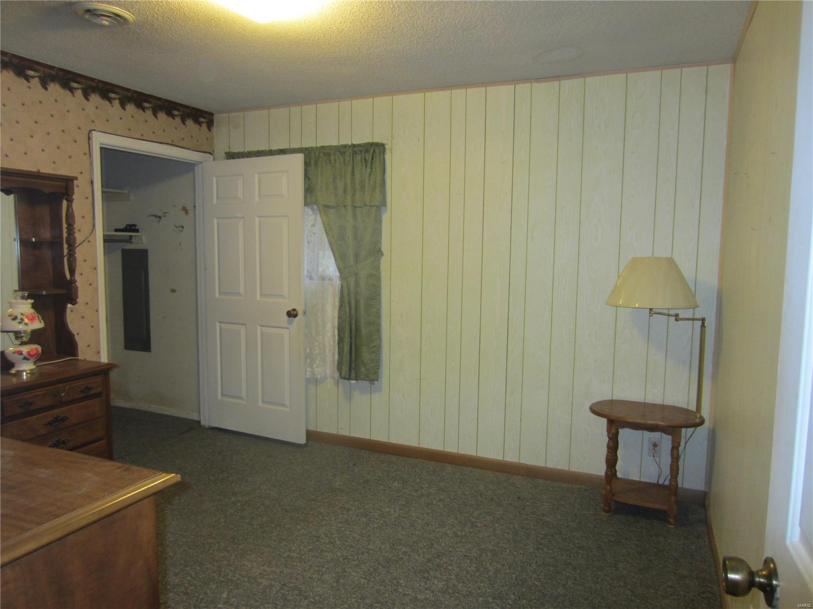 409 Main Street Hardin, IL 62047 - Photo 7 of 12 Gallery Image 7