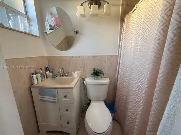 $650,000 | 9951 Southwest 39th Terrace, Miami, FL 33165