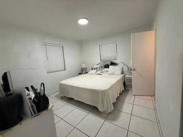 $650,000 | 9951 Southwest 39th Terrace, Miami, FL 33165