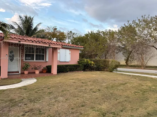 $650,000 | 9951 Southwest 39th Terrace, Miami, FL 33165