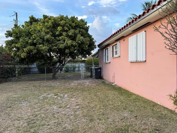 $650,000 | 9951 Southwest 39th Terrace, Miami, FL 33165