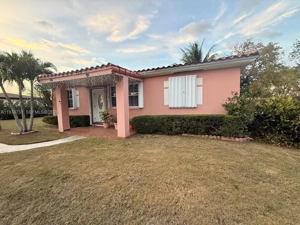 $650,000 | 9951 Southwest 39th Terrace, Miami, FL 33165