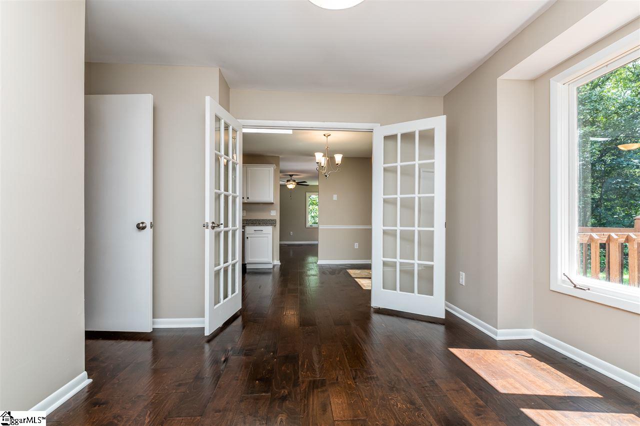 9 Fox Ridge Place Taylors, SC 29687 - Photo 15 of 33 Gallery Image 15