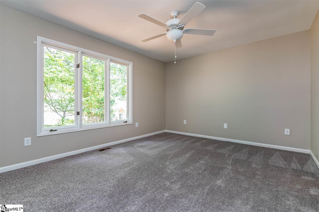 9 Fox Ridge Place Taylors, SC 29687 - Photo 23 of 33 Gallery Image 23