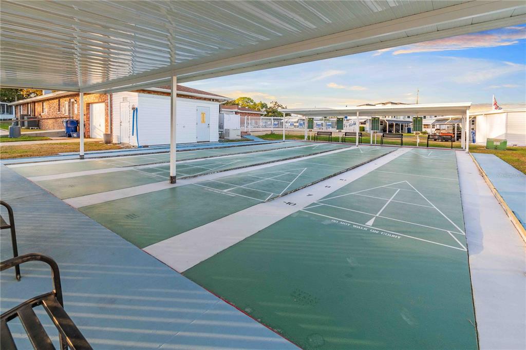 10399 67th Avenue North, Unit 4 St. Petersburg, FL 33708 - Photo 30 of 35 a view of an indoor swimming pool